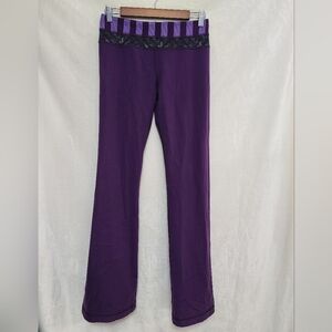 Lululemon Deep Zinfandel Groove Pant Size 6